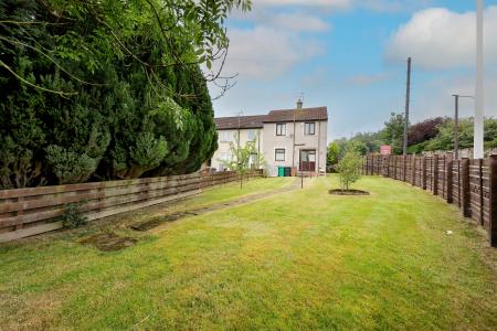 2 bedroom Terraced House for sale in Cleikimin Crescent, Ballingry, KY5