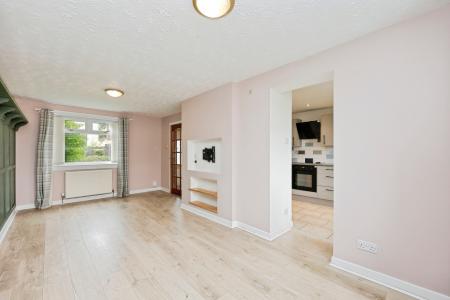 2 bedroom Terraced House for sale in Cleikimin Crescent, Ballingry, KY5