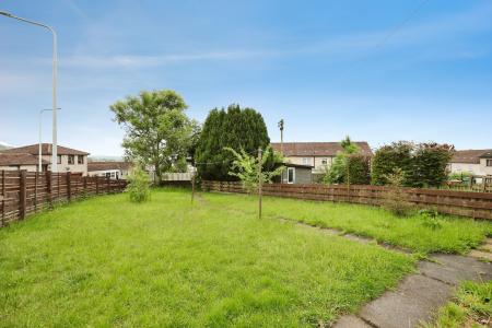 2 bedroom Terraced House for sale in Cleikimin Crescent, Ballingry, KY5