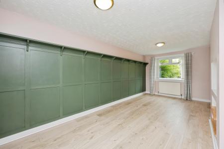 2 bedroom Terraced House for sale in Cleikimin Crescent, Ballingry, KY5