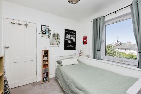 3 bedroom Terraced House for sale in Admiralty Road, Rosyth, KY11