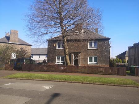 1 bedroom Flat to let in Den Walk, Buckhaven, KY8