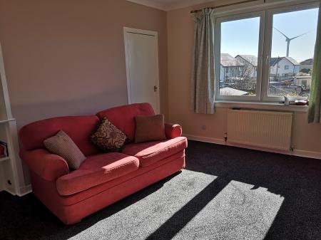 1 bedroom Flat to let in Den Walk, Buckhaven, KY8