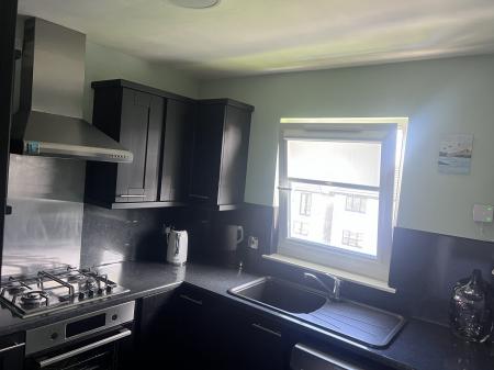 2 bedroom Flat to let in Glenfarg Crescent, Cowdenbeath, KY4