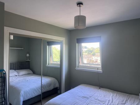 2 bedroom Flat to let in Glenfarg Crescent, Cowdenbeath, KY4