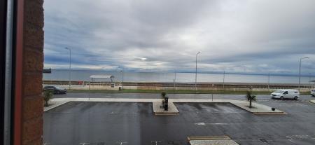 2 bedroom Flat to let in Adam Smith Court, Kirkcaldy, KY1