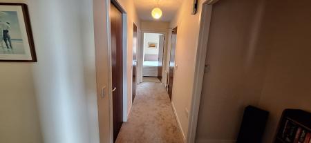 2 bedroom Flat to let in Adam Smith Court, Kirkcaldy, KY1