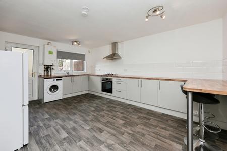 2 bedroom Terraced House for sale in Jenny Gray Path, Glenrothes, KY7