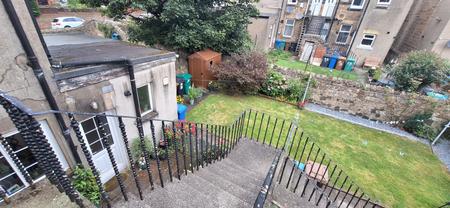 2 bedroom Flat to let in Nelson Street, Kirkcaldy, KY2
