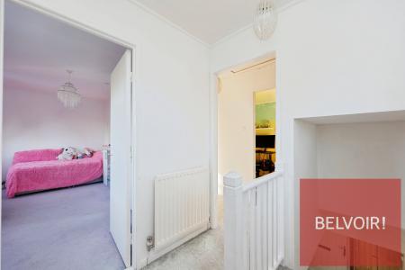 3 bedroom Semi-detached house for sale in Lilac Crescent, Kirkcaldy, KY1
