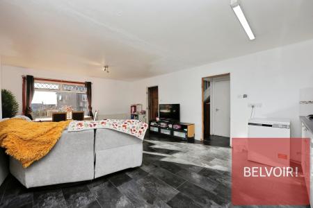 3 bedroom Semi-detached house for sale in Lilac Crescent, Kirkcaldy, KY1