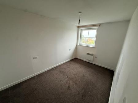 2 bedroom Flat to let in Bittern Court, Dunfermline, KY11