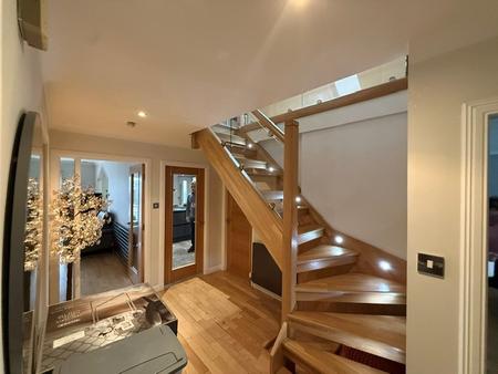 5 bedroom Detached house to let in Cardenden Road, Cardenden, KY5