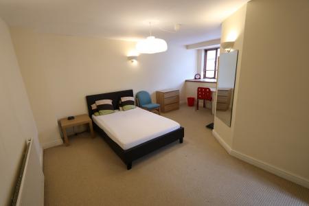 4 bedroom Semi-detached house to let in Beauchamp Mews, Morrell Street, Leamington Spa, CV32