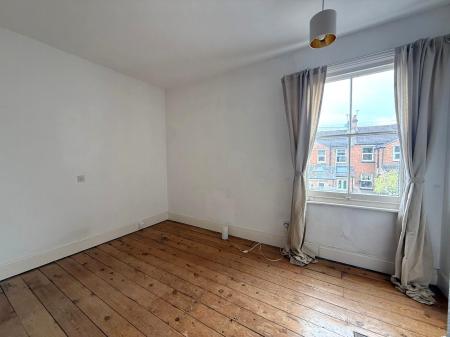 2 bedroom Terraced House to let in Edward Street, Milverton, CV32