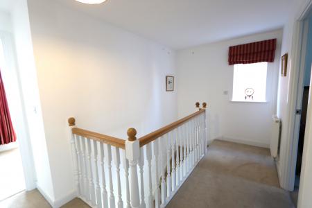 4 bedroom Detached house to let in Macbeth Approach, Warwick, CV34