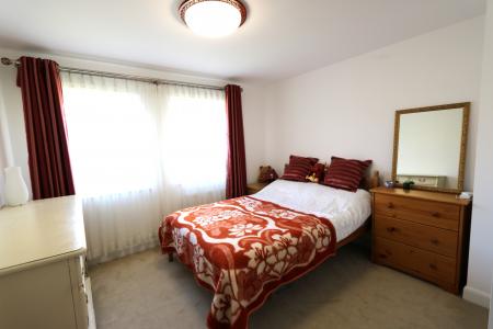 4 bedroom Detached house to let in Macbeth Approach, Warwick, CV34