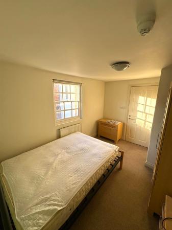 1 bedroom Flat to let in Regent Street, Leamington Spa, CV32