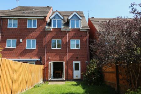 3 bedroom Semi-detached house to let in Banquo Approach, Heathcote, CV34