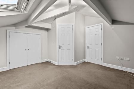 2 bedroom Flat to let in 153 Cape Road, Warwick, CV34