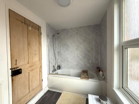 2 bedroom End of terrace house to let in Tachbrook Street, Leamington Spa, CV31