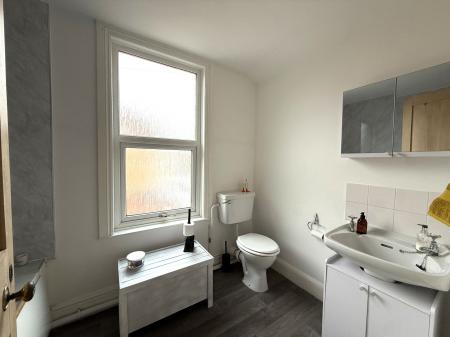 2 bedroom End of terrace house to let in Tachbrook Street, Leamington Spa, CV31