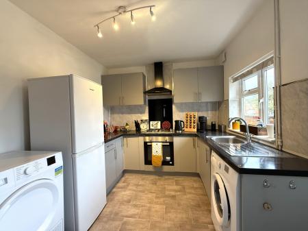2 bedroom End of terrace house to let in Tachbrook Street, Leamington Spa, CV31