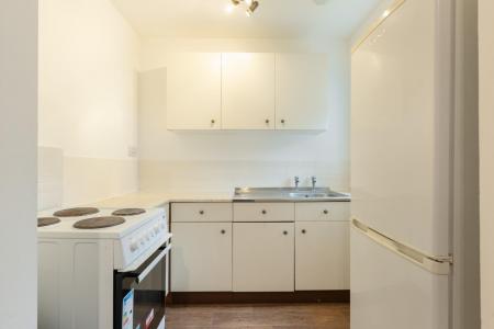 1 bedroom Studio flat for sale in Hitchman Road, Leamington Spa