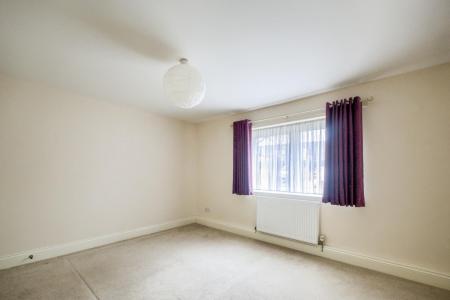 2 bedroom Apartment for sale in Rugby Road, Leamington Spa