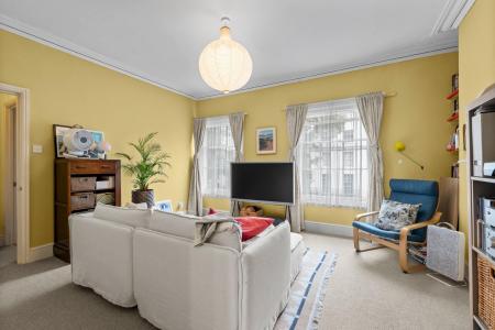 1 bedroom Apartment for sale in Portland Street, Leamington Spa