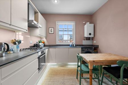 1 bedroom Apartment for sale in Portland Street, Leamington Spa