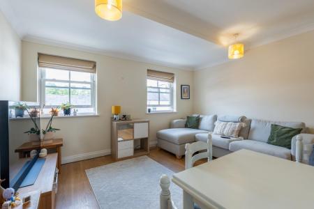 2 bedroom Apartment for sale in Kenilworth Street, Leamington Spa