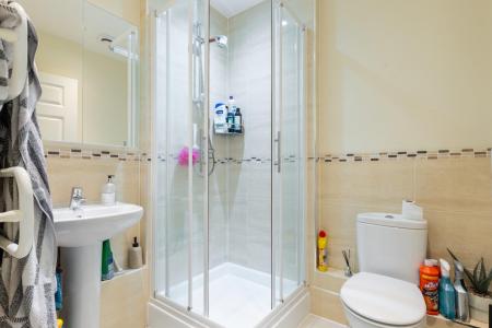 2 bedroom Apartment for sale in Kenilworth Street, Leamington Spa