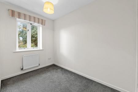 2 bedroom Terraced House for sale in Ginkgo Walk, Leamington Spa