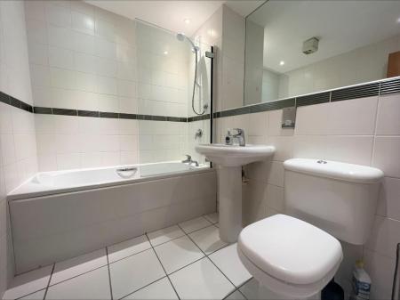2 bedroom Apartment for sale in Livery Street, Leamington Spa