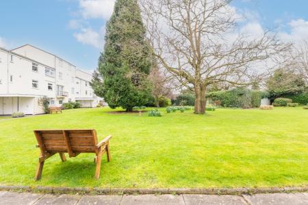 2 bedroom Apartment for sale in Northumberland Road, Leamington Spa