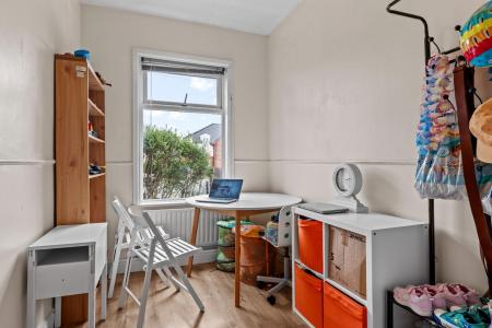 2 bedroom Semi-detached house for sale in Prospect Road, Leamington Spa