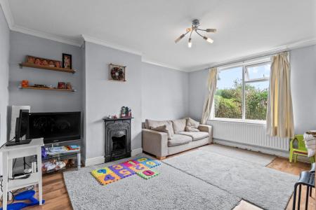 2 bedroom Semi-detached house for sale in Prospect Road, Leamington Spa