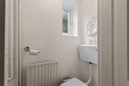 2 bedroom Semi-detached house for sale in Prospect Road, Leamington Spa