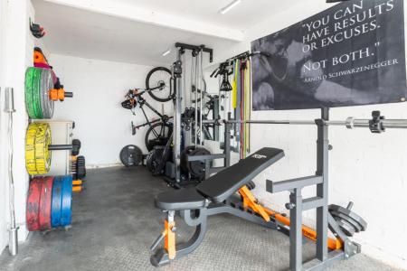 2 bedroom End of terrace house for sale in Evans Grove, Whitnash