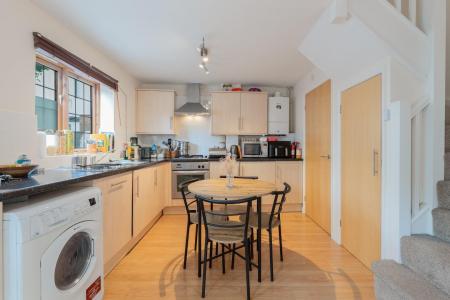 2 bedroom Terraced House for sale in William Street, Leamington Spa