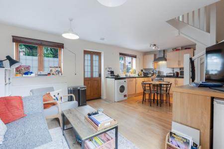 2 bedroom Terraced House for sale in William Street, Leamington Spa