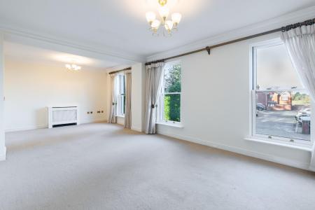 2 bedroom Flat for sale in Northumberland Road, Leamington Spa