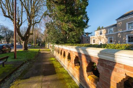 2 bedroom Flat for sale in Northumberland Road, Leamington Spa