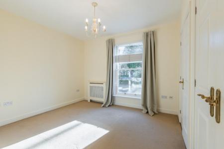 2 bedroom Flat for sale in Northumberland Road, Leamington Spa