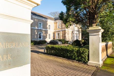 2 bedroom Flat for sale in Northumberland Road, Leamington Spa