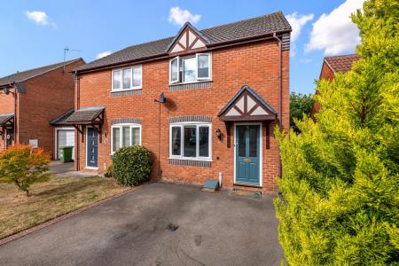 2 bedroom Semi-detached house for sale in Montgomery Road, Whitnash
