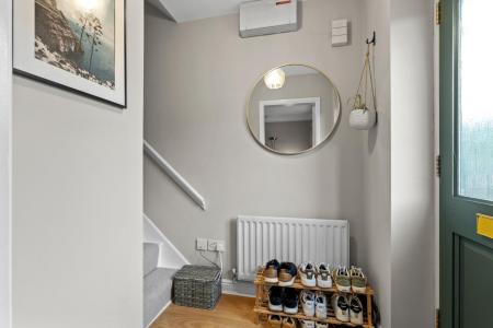 2 bedroom Semi-detached house for sale in Montgomery Road, Whitnash