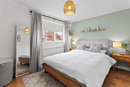 2 bedroom Semi-detached house for sale in Montgomery Road, Whitnash