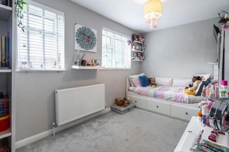 3 bedroom Terraced House for sale in Willow Sheets Meadow, Cubbington